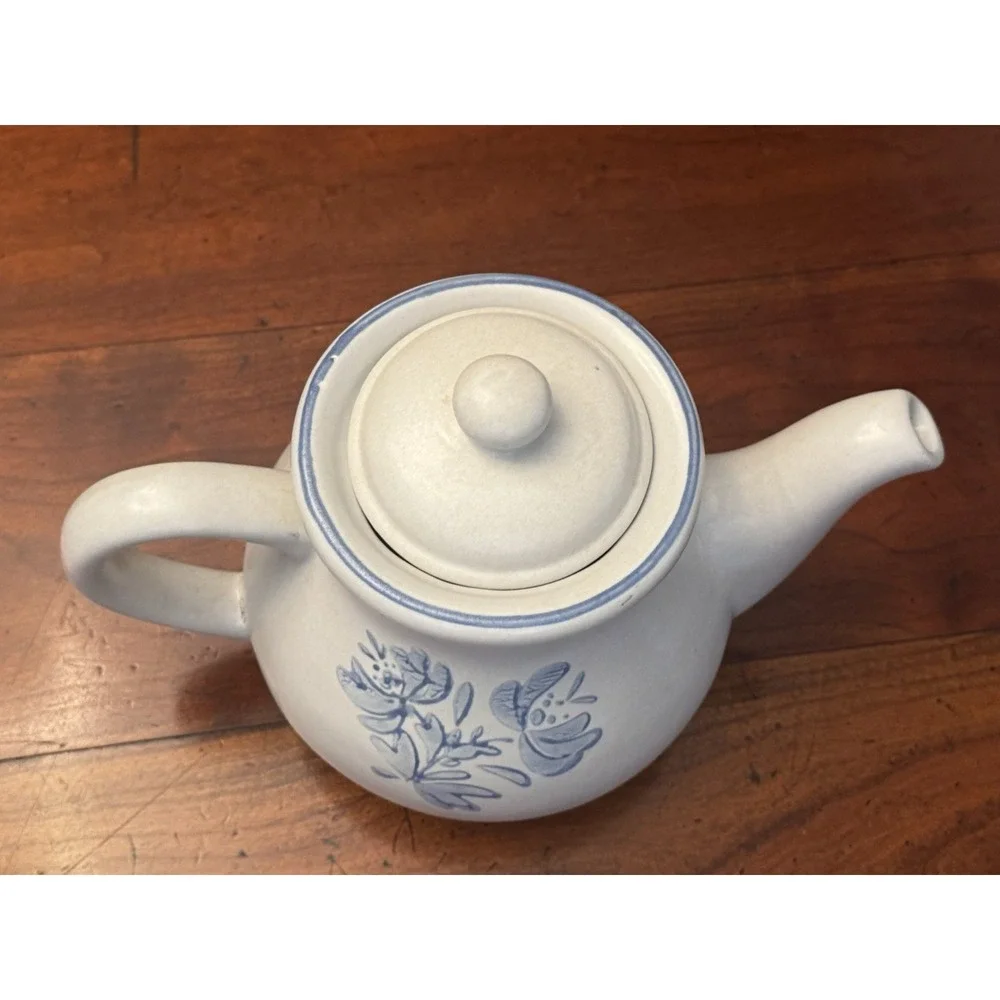 Pfaltzgraff Yorktowne Teapot 5 Cup Stoneware Country Kitchen‎